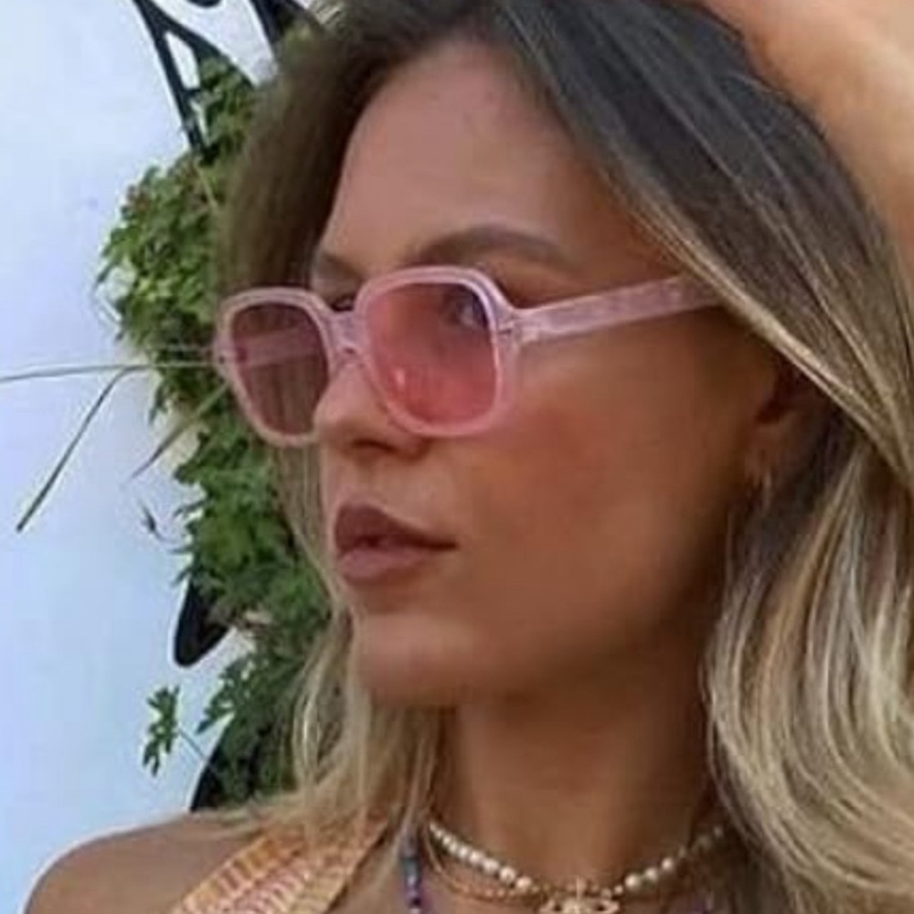 VANLINKER Oversized Retro Women’s Pink Rectangle Sunglasses